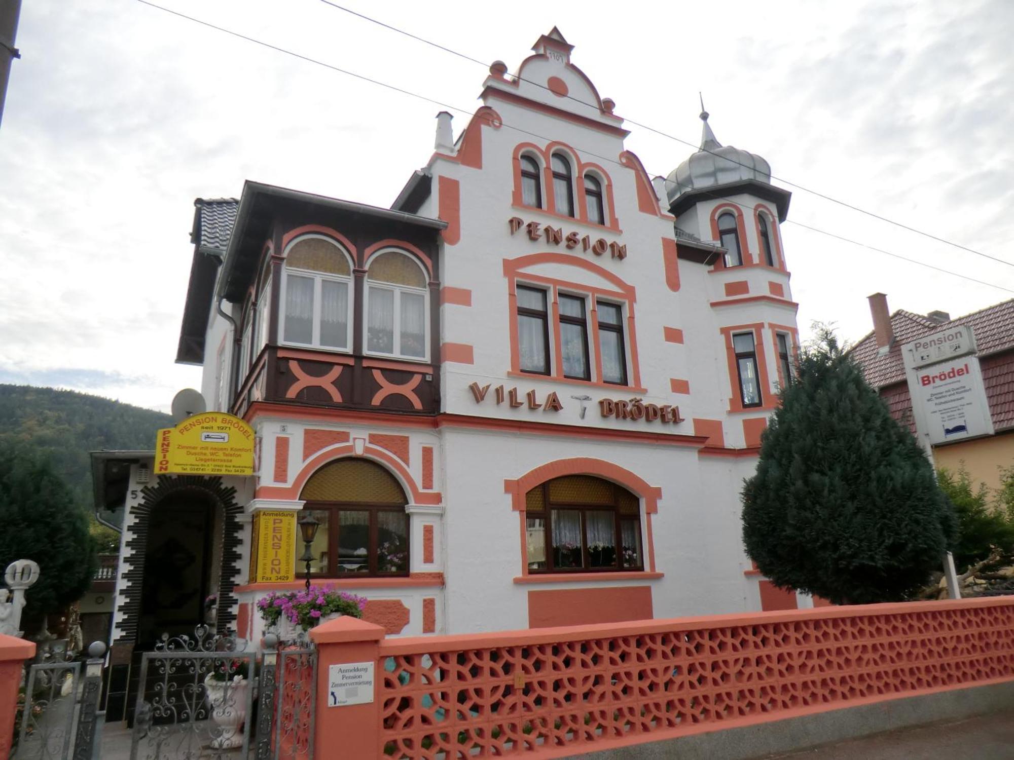 Pension Villa Broedel Bad Blankenburg Luaran gambar